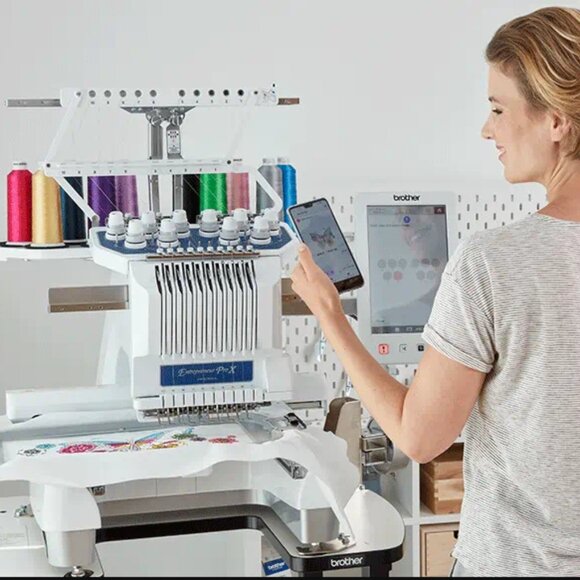 Custom Embroidery Digitizing punching Patches Vector - Picture 4 of 4